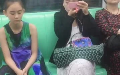 地铁上的淡妆小姐姐,日常妆容的时尚演绎